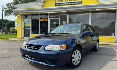 2002 Toyota Corolla S