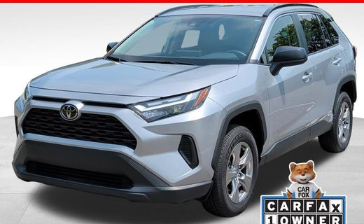 2025 Toyota RAV4 LE