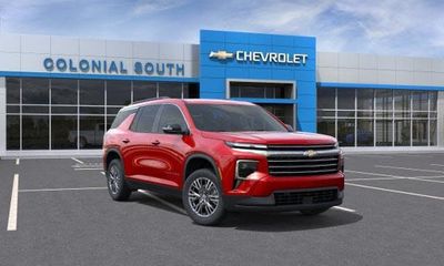 2027 Chevrolet Traverse LT