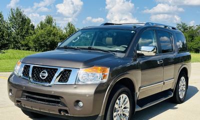 2015 Nissan Armada Platinum