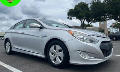 2012 Hyundai Sonata Middle Level