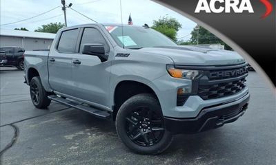 2024 Chevrolet Silverado Trail Boss Custom