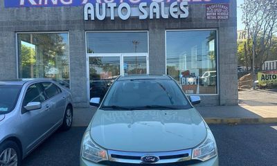 2010 Ford Focus SEL