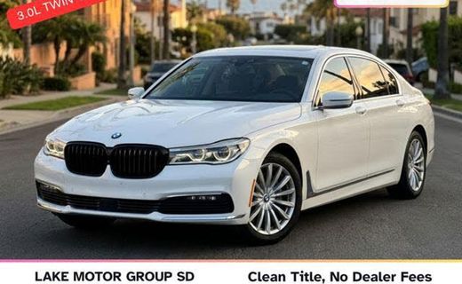2016 BMW 740i