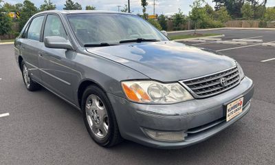 2003 Toyota Avalon XL
