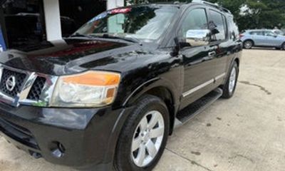 2013 Nissan Armada SV