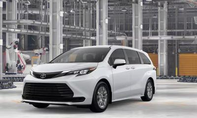 2026 Toyota Sienna LE