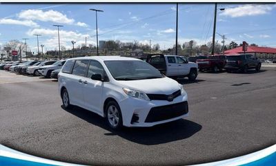 2019 Toyota Sienna L
