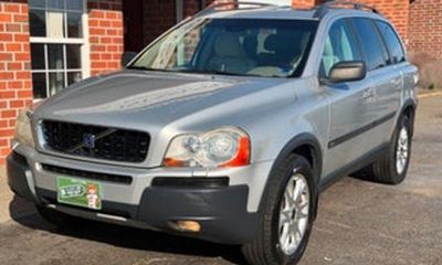 2004 Volvo XC90