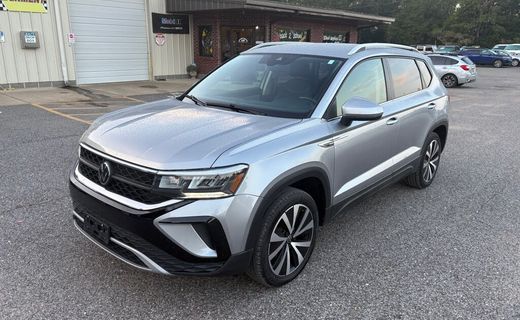 2024 Volkswagen Taos SE