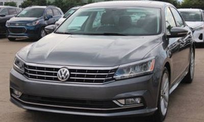 2017 Volkswagen Passat SE