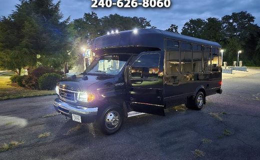 2006 Ford E-450