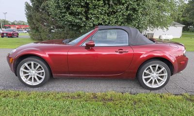 2008 Mazda MX-5 Touring Hardtop Convertible