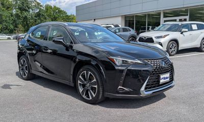 2024 Lexus UX 250H Premium