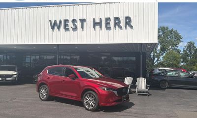 2025 Mazda CX-5 Premium Plus