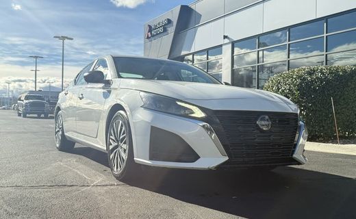 2024 Nissan Altima SV