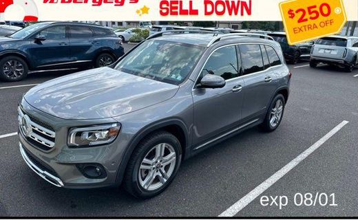 2023 Mercedes-Benz GLB-Class GLB250
