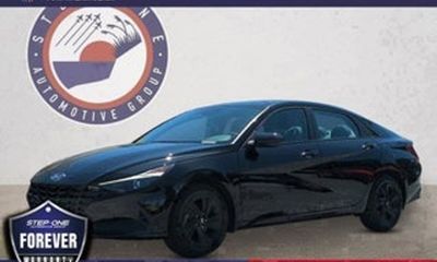 2021 Hyundai Elantra SE