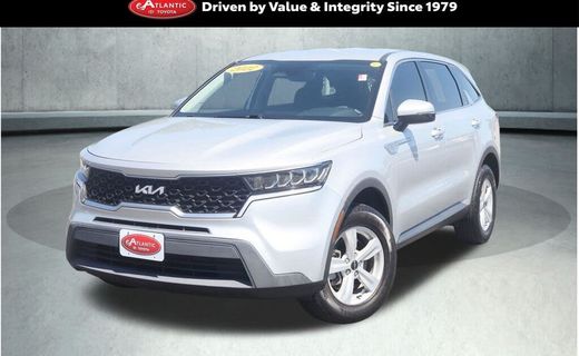 2022 Kia Sorento LX