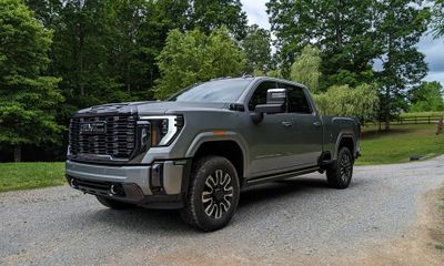 2024 GMC Sierra HD Denali Ultimate