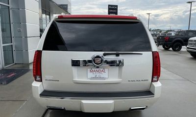 2013 Cadillac Escalade ESV Platinum