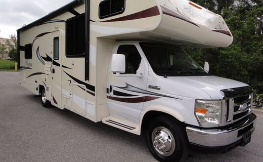 2016 Ford E-Series Chassis 350 SD Coachmen