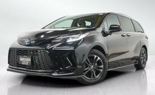 2025 Toyota Sienna XSE