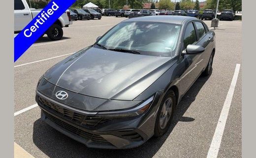2024 Hyundai Elantra SE