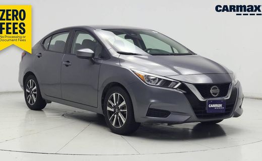 2022 Nissan Versa SV