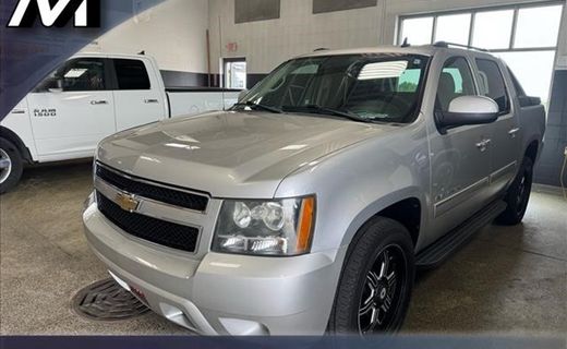 2011 Chevrolet Avalanche LS