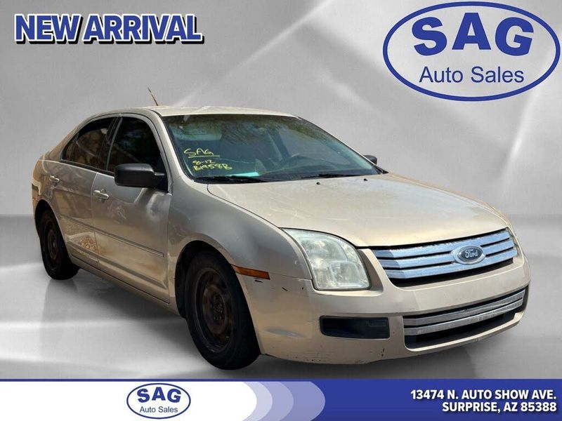2007 Ford Fusion — a typically priced live listing