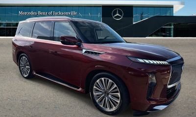 2025 Infiniti QX80 Luxe