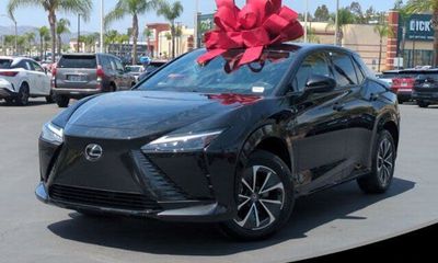 2024 Lexus RZ 300E