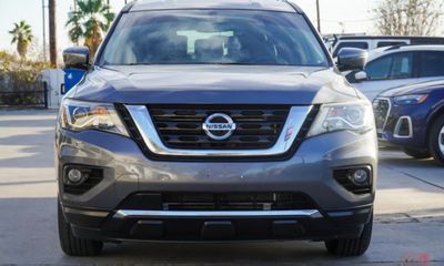 2019 Nissan Pathfinder S
