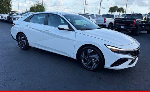 2024 Hyundai Elantra Limited