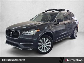 2017 Volvo XC90 Momentum