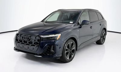 2026 Audi Q7 Quattro Premium Plus
