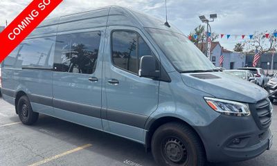 2023 Mercedes-Benz Sprinter 907 VS30