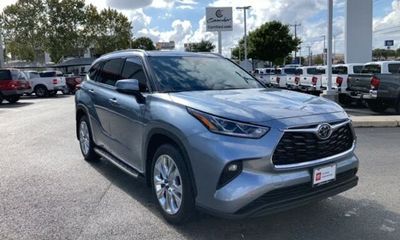 2022 Toyota Highlander Limited