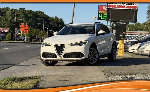 2018 Alfa Romeo Stelvio Sport