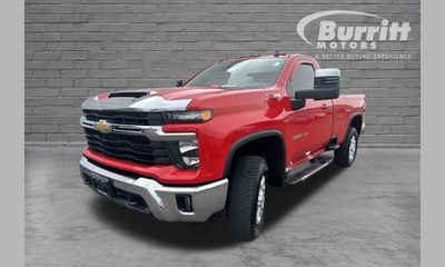 2025 Chevrolet Silverado HD LT