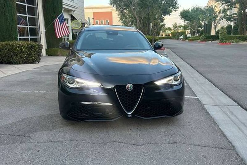 2017 Alfa Romeo Giulia (952) — a typically priced live listing