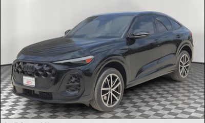 2026 Audi SQ5 Quattro Premium Plus