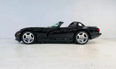 2000 Dodge Viper RT 10 GTS
