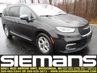 2022 Chrysler Pacifica Limited