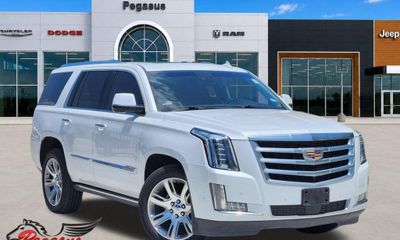 2019 Cadillac Escalade Premium Luxury