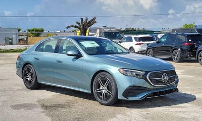 2027 Mercedes-Benz E-Class 350