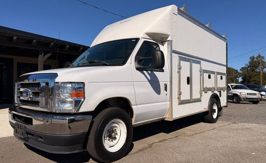 2022 Ford E-350 Econoline