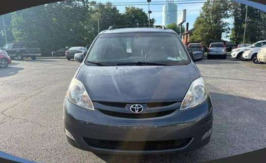 2008 Toyota Sienna XLE