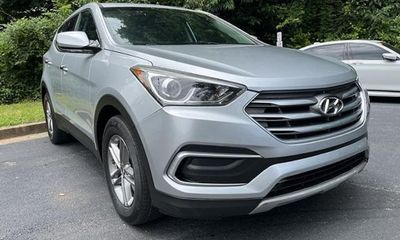 2018 Hyundai Santa FE Sport Base